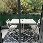 Apartment Cosy T3 - Jardin - Parking - Piscine - Maconciergerie34
