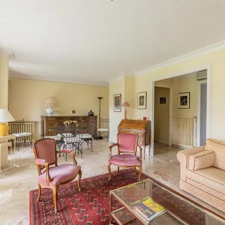 Cosy T3 - Jardin - Parking - Piscine - Maconciergerie34 Apartament *
